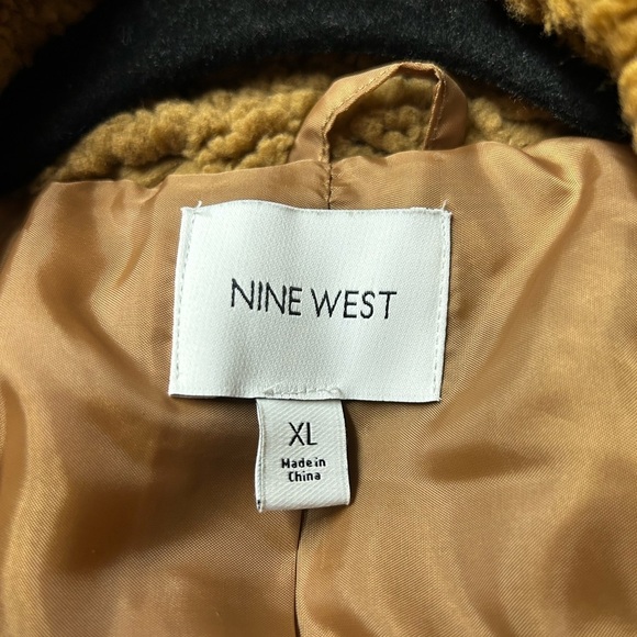 NINE WEST TEDDY BEAR JACKET - Picture 7 of 8